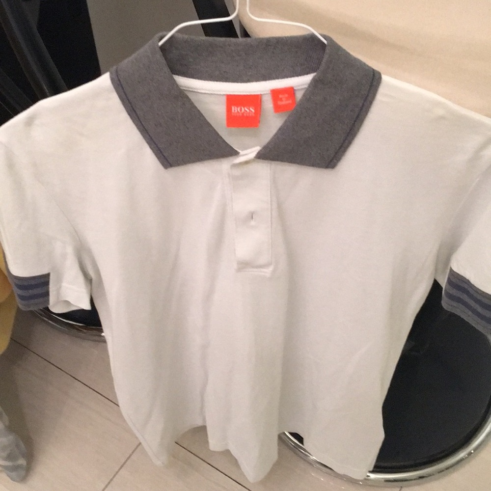 Hugo boss polo is great condition - medium